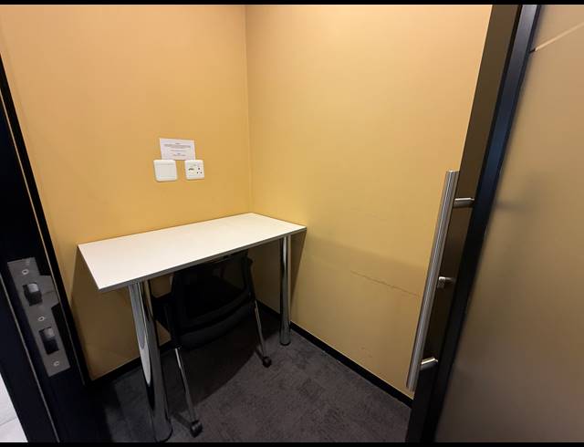 1,593M² OFFICE TO LET IN ROSEBANK